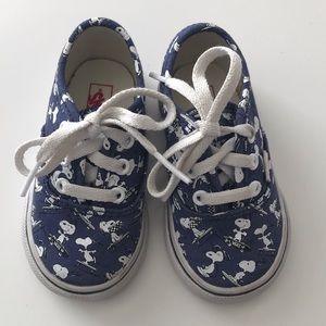Peanuts vans